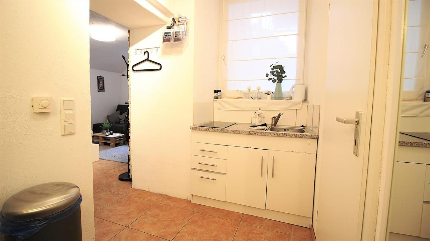 Fully Equipped Near Main Station Apartment *